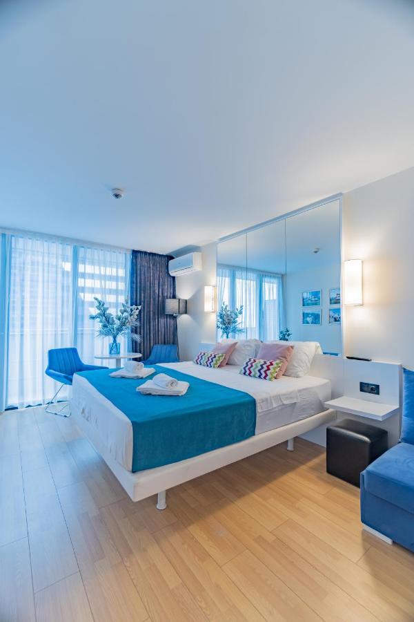 Smart Aparthotel Orbi City Batoumi Extérieur photo
