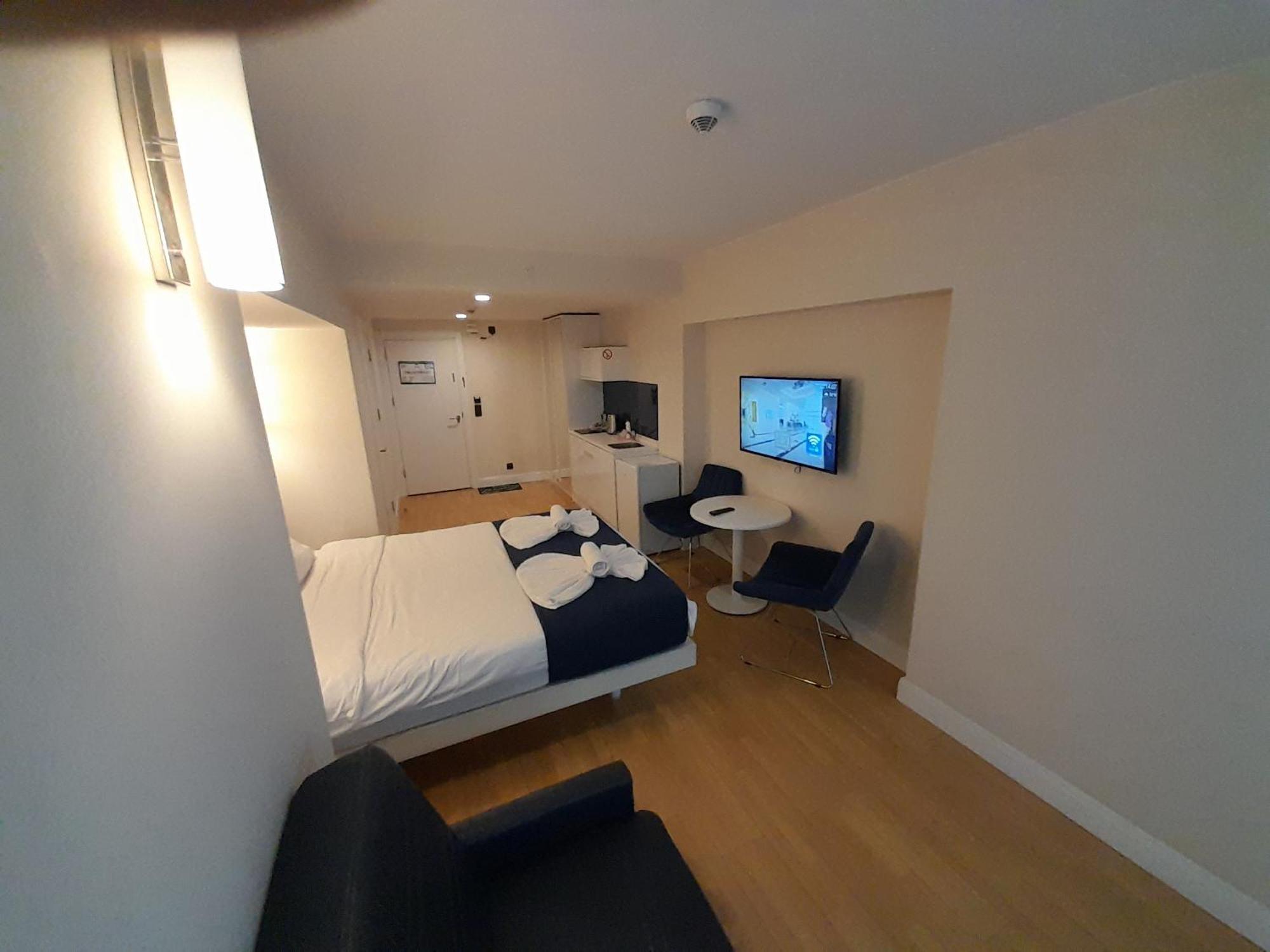 Smart Aparthotel Orbi City Batoumi Chambre photo