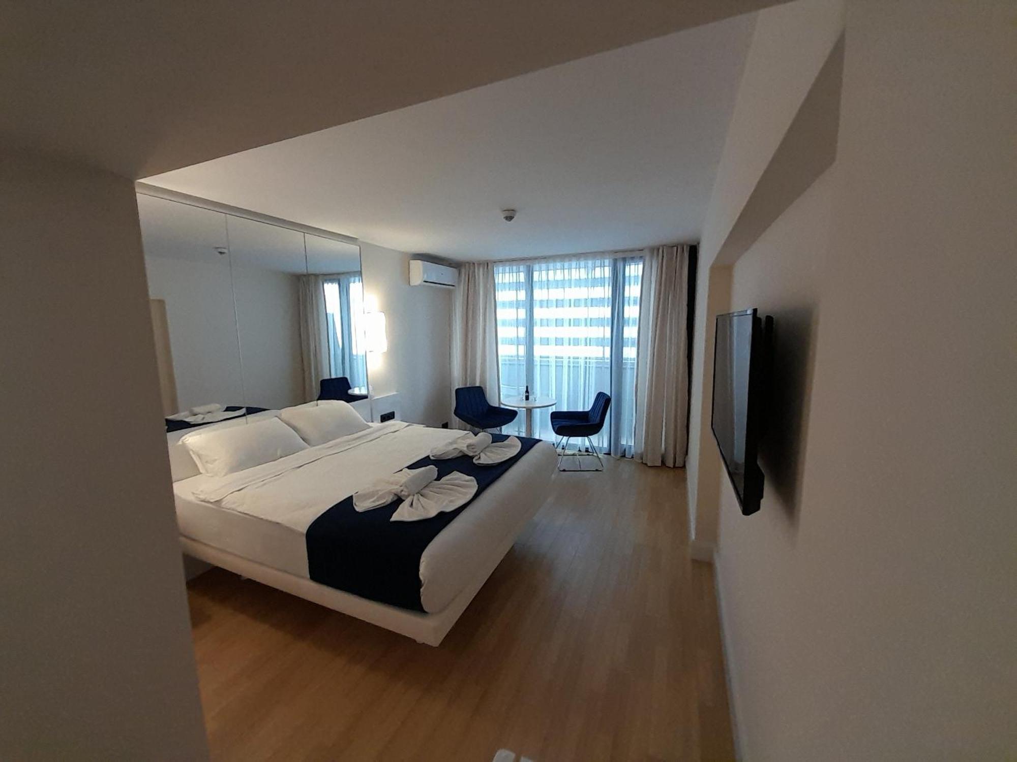 Smart Aparthotel Orbi City Batoumi Chambre photo